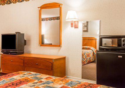 Rodeway Inn モンゴメリー 部屋 写真